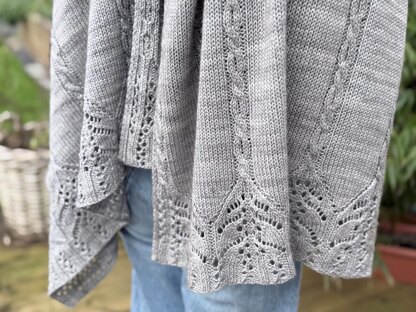 Soft Vines Shawl