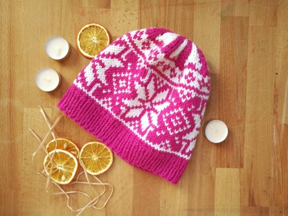 PINK ROSE Beanie