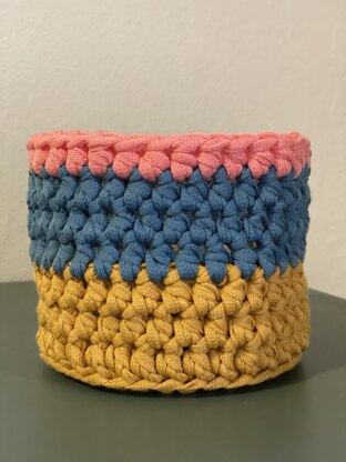 Crocheted Plant Pot Basket