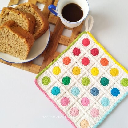 Scrappy Dots Potholder