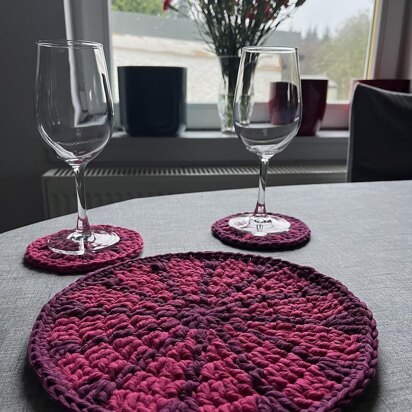 Petal Flower Placemat and Coaster Set