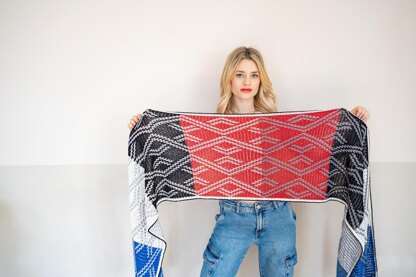 Dreamscape Illusion Shawl