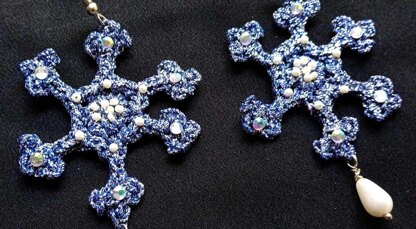 Baby Snowflake Earrings Crochet Pattern