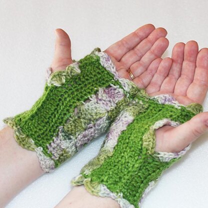 Floral Kiss Mitts