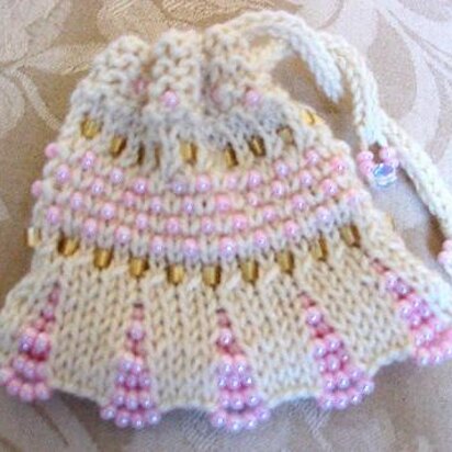 Beaded Drawstring Purse - knitting pattern