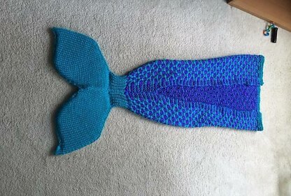 Two Color Mermaid Tail Blanket