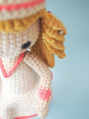 CHRIS THE TENNIS PLAYER - CROCHET AMIGURUMI PATTERN