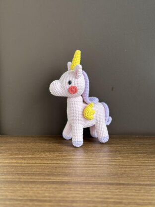 Standing Unicorn