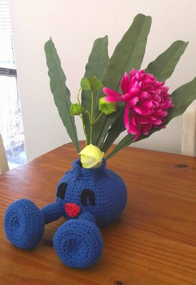 Oddish Vase Cosy