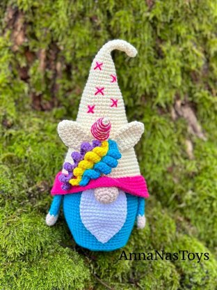 Gnome unicorn