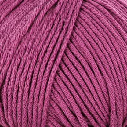Magenta (136)