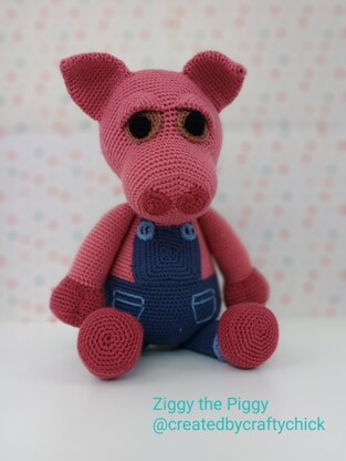 Crochet Amigurumi Toy Pig Pattern - Ziggy the Piggy