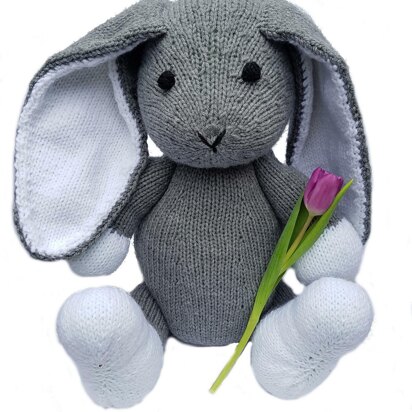 Grand Bunny - knitting pattern