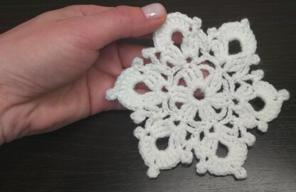 Easy snowflake pattern