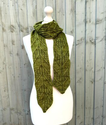 Tremolo Scarf