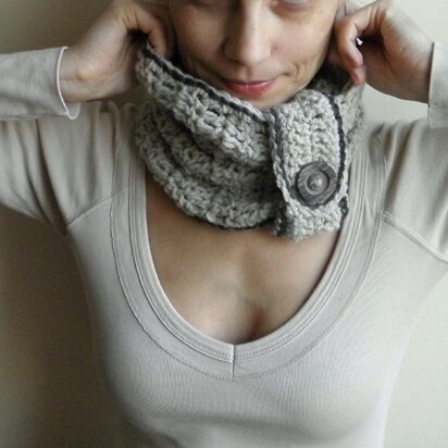 Button strap Cowl, loop scarf,  neckwarmer