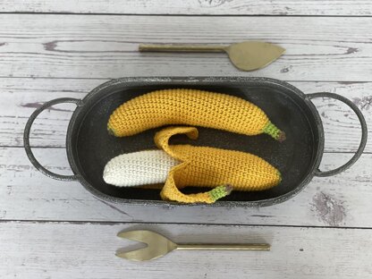 Banana Amigurumi Peeled & Unpeeled