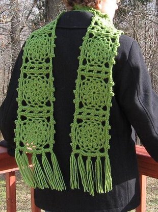 Greensleeves Crocheted Scarf
