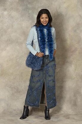 Furry Fun Purse: Knit in Lion Brand Wool-Ease Thick & Quick and Fun Fur