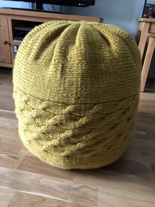 Knitted pouffe