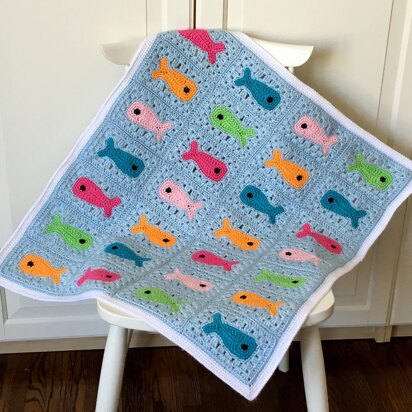 Crochet Baby Blanket Pattern With Fish: Fishy Little Baby Blanket