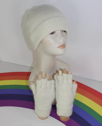 Adult & Teen Aran Ski Beanie & Short Finger Gloves