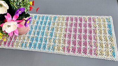 Ripple Waves Table Runner