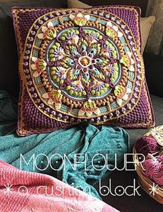 The Moonflower Cushion Block