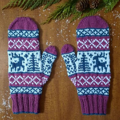 Winter Deer Mittens