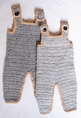 Baby Jumpsuit in crochet