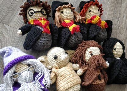 Harry Potter Gryffindor Hogwarts amigurumi crochet pattern set collection Hermione Granger Ron Weasley Hagrid Severus Snape Dumbledore Dobby