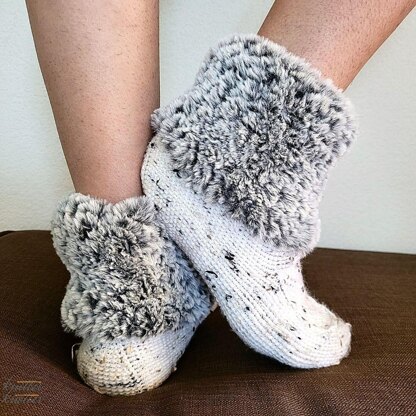 Shweta Tunisian Slipper Boots