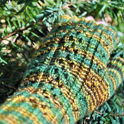 Tuath Mitts - knitting pattern