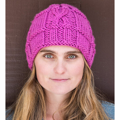 Ridged Cable Hat #709