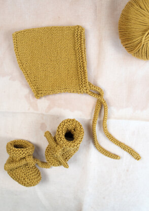 Junior Bootees & Peachy Bonnet in Rowan Cotton Wool - JP-Free-ENP - Downloadable PDF