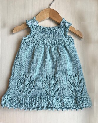P22 Sundress with Tulip Flowers