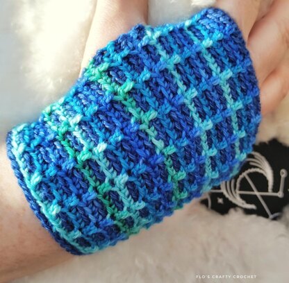 Chameleon Wrist Warmers