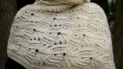 Futano Bobble and Lace Shawl