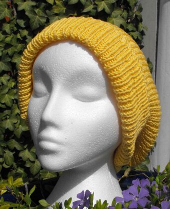 THE SUPER SLOUCH BEANIE HAT KNITTING PATTERN - MADMONKEYKNITS