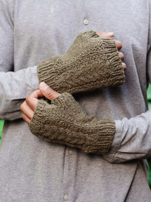 Back Bay Hat & Mitts Set in Berroco Remix Wool - Downloadable PDF