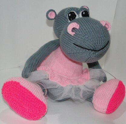 Fifi the hippo dancer