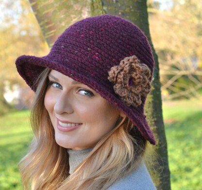 Downton Abbey Style Cloche Hat Crochet pattern by Caroline Brooke