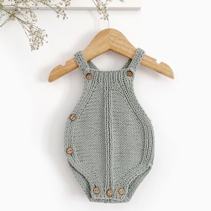 6 sizes - TWISTY DK Knitted Romper