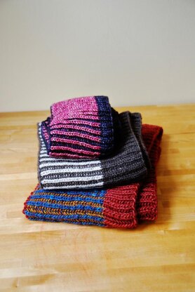 VERSACIKNITS Hester's Cowl PDF