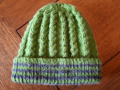 Cabled hat with striped rib