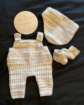 FREDDIE - Baby Dungarees, Dribble Bib & Booties