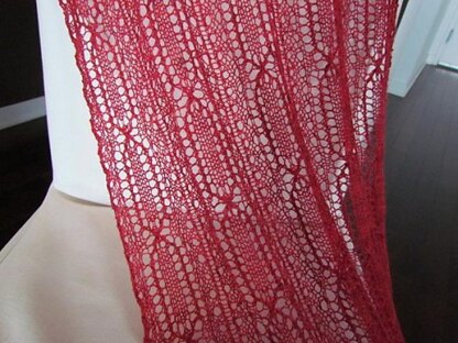 Perpetua Lace Wrap and Scarf