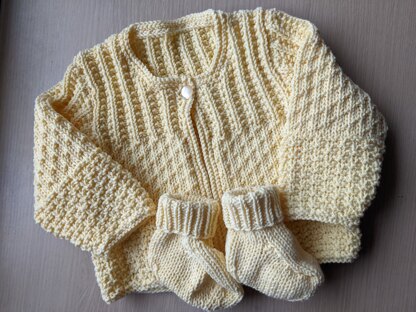 Sirdar baby cardigan