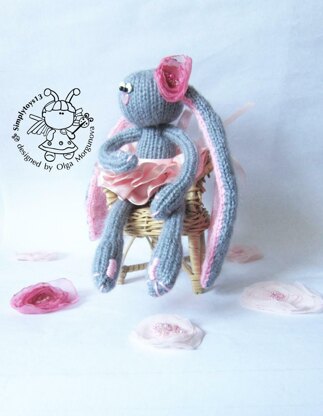 Bunny Peony doll knitted flat