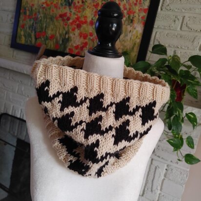 Luxe Houndstooth Cowl